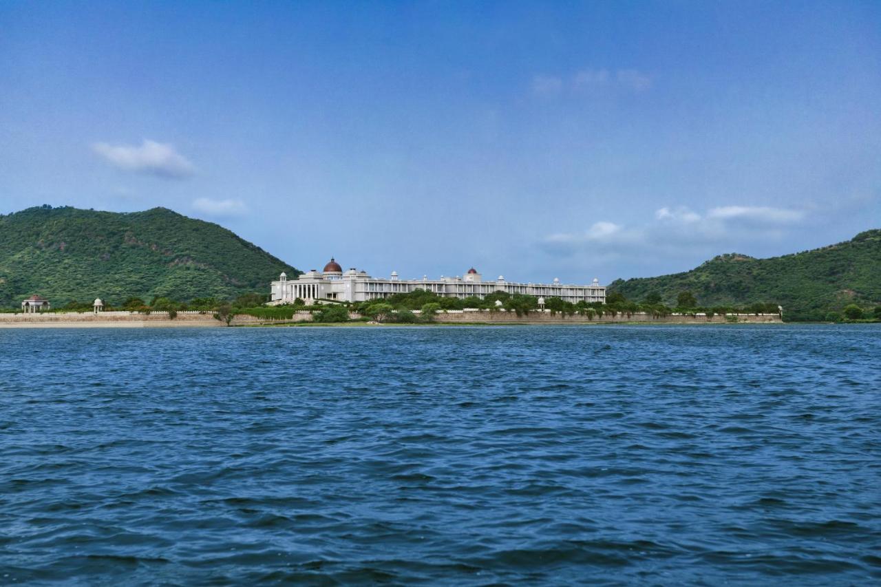Raffles Udaipur Hotell Exteriör bild