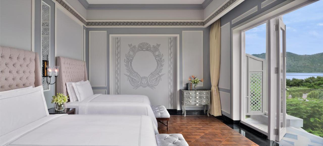Raffles Udaipur Hotell Exteriör bild